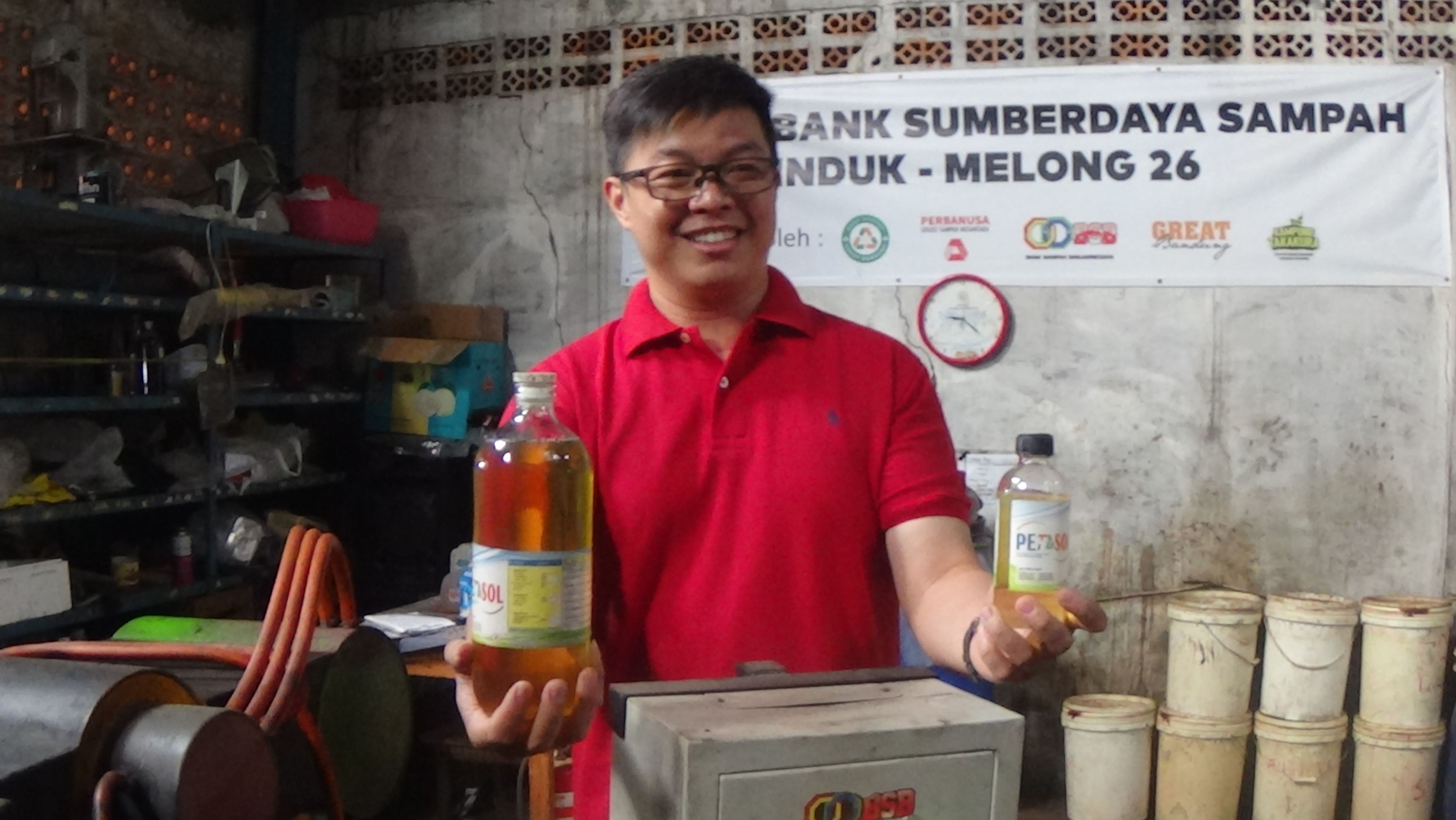 Bank Sampah Melong26 Ubah Limbah Plastik Menjadi Bahan Bakar