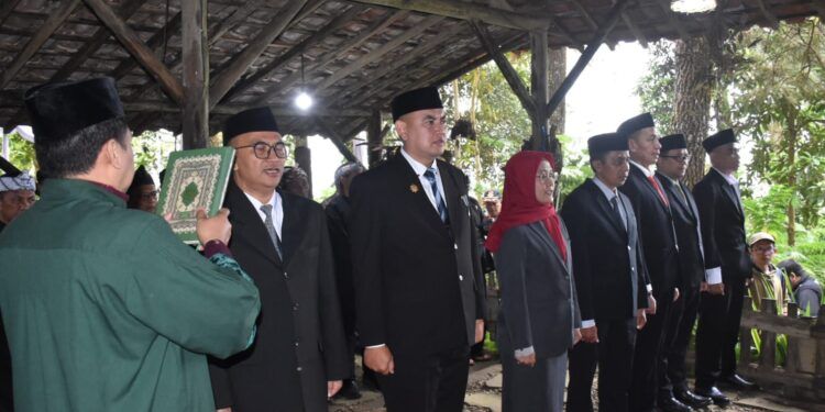 Bupati Kuningan Lantik Pejabat Tinggi Pratama, Tekankan Amanah dan Kinerja
