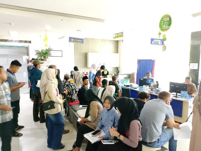 Disdukcapil Banda Aceh Diserbu Warga, Perubahan Status Pekerjaan Mendominasi