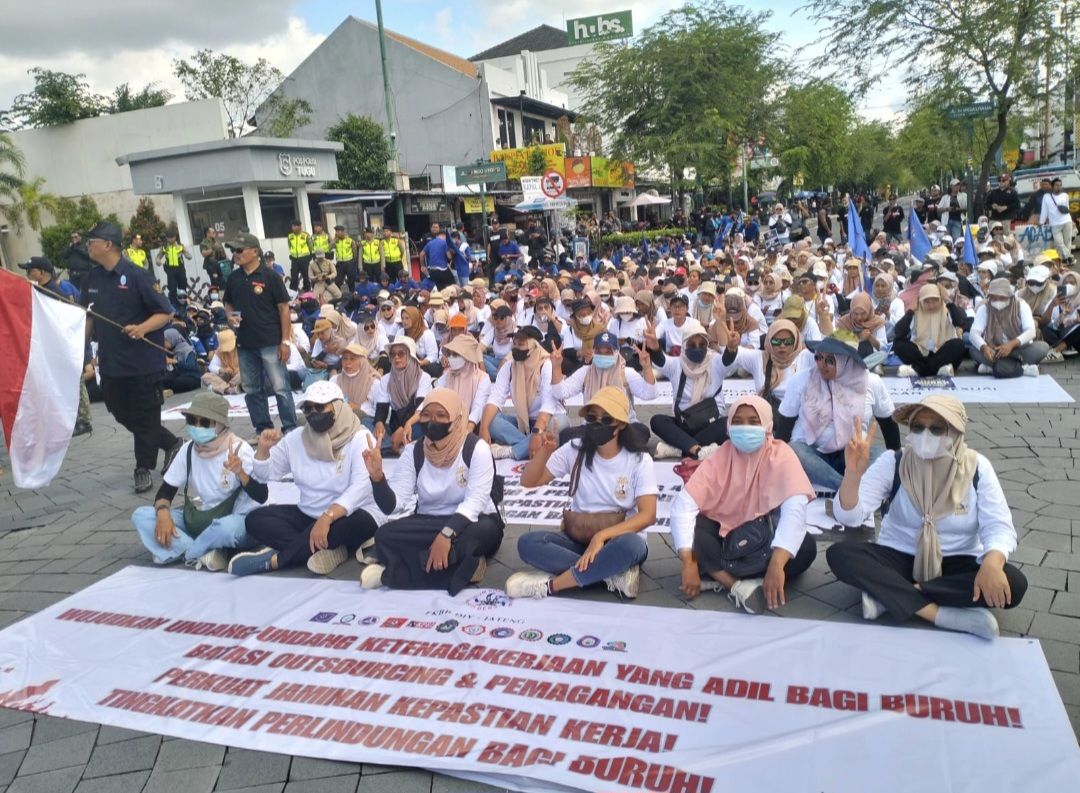 Ribuan Buruh Se-DIY Turun Jalan Dalam Aksi Hari Buruh Hari Ini, Pimpinan Komisi A DPRD DIY Kawal Tuntutan Hak Buruh