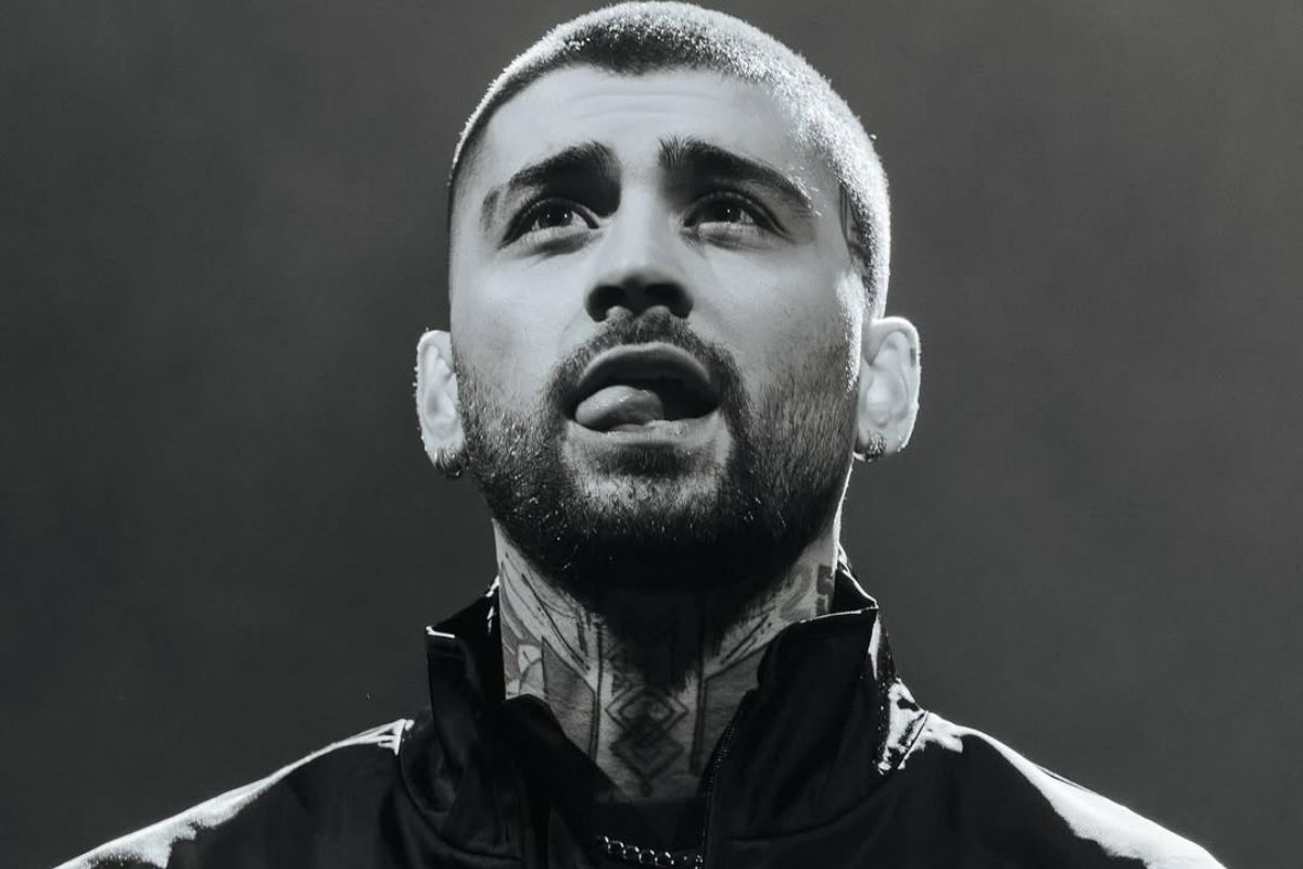 Zayn Malik Batalkan Semua Jadwal Tur AS, Apa Penyebabnya?