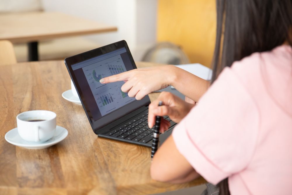 Tips Merawat Laptop Touchscreen agar Tidak Cepat Rusak, Jangan Asal Pakai