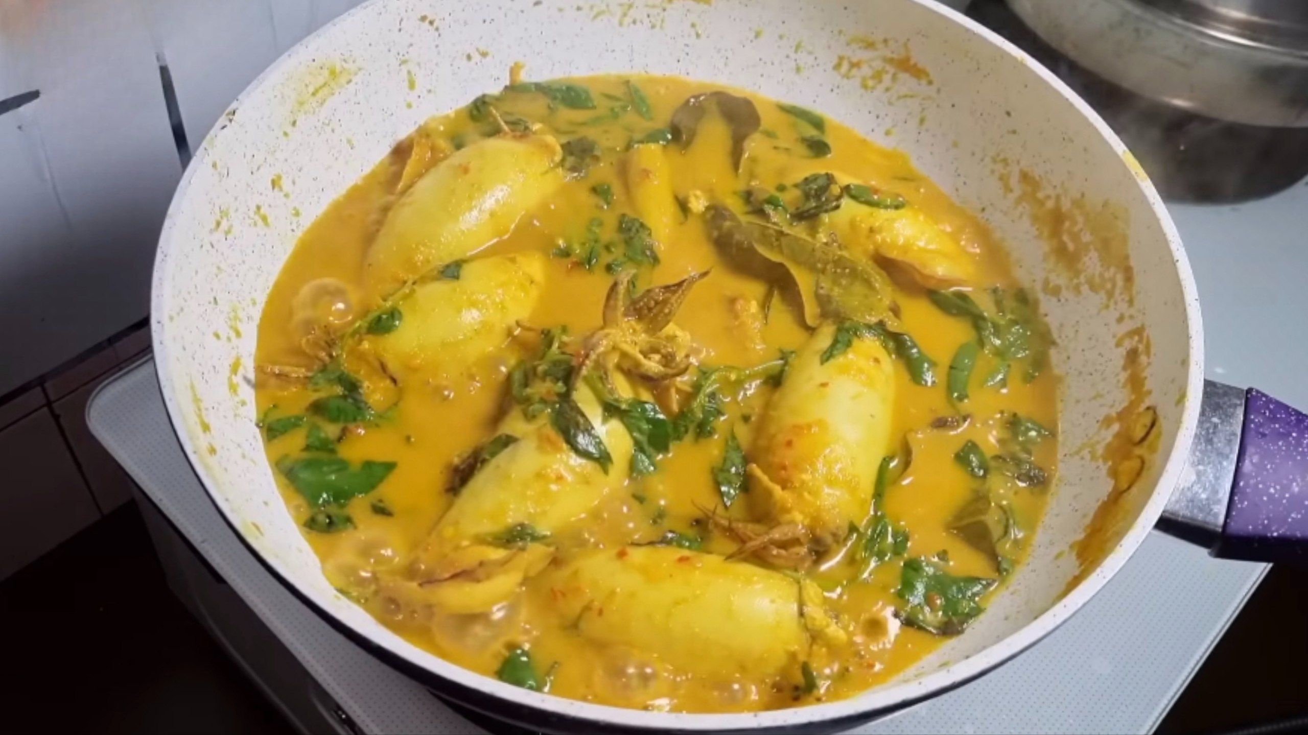 Resep Gulai Cumi Isi Tahu Telur ala Restoran Padang, Gurih dan Lezat