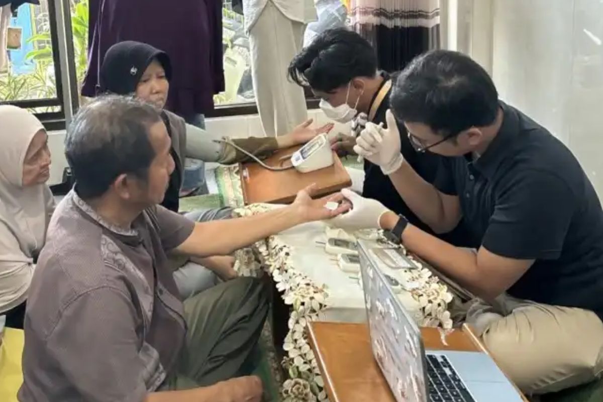 Mahasiswa UM Hadirkan Layanan Kesehatan Gratis, Sasar Pralansia dan Lansia