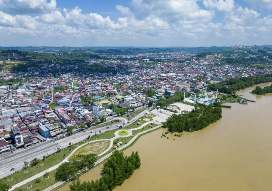 Panduan Lengkap Berwisata ke Sungai Mahakam, Ikon Kaltim Penuh Budaya