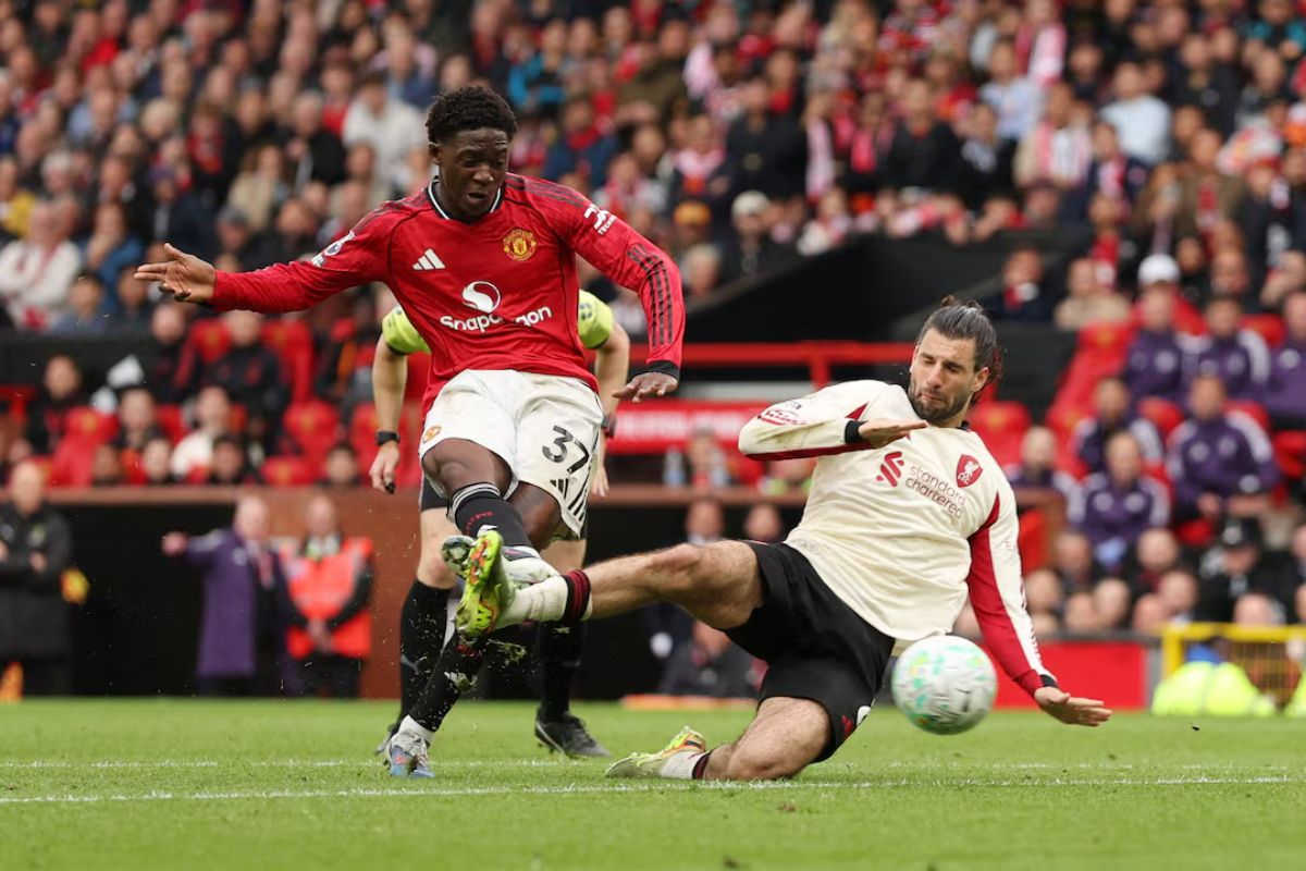 Curhatan Arne Slot usai Liverpool Kalah atas Manchester United, Singgung Keputusan Wasit dan VAR!
