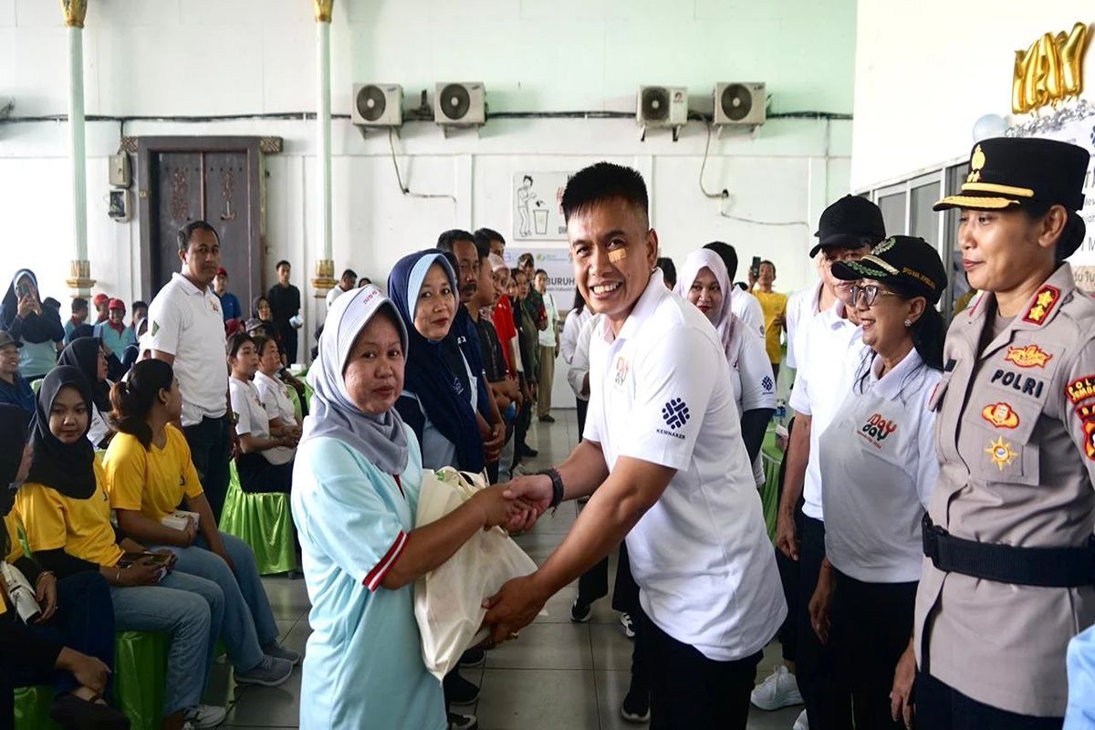 May Day di Jembrana Berlangsung Harmonis, Diisi Aksi Sosial untuk Pekerja