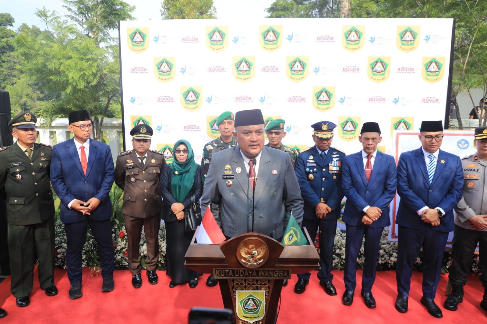 Hardiknas 2026, Bupati Bogor Soroti Pentingnya Pembenahan Sistem Pendidikan