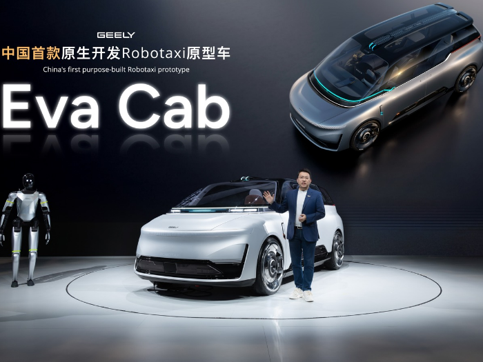 Geely Pamer Taksi Tanpa Sopir Robotaxi EVACab, Manusia Mulai Nggak Kepake?