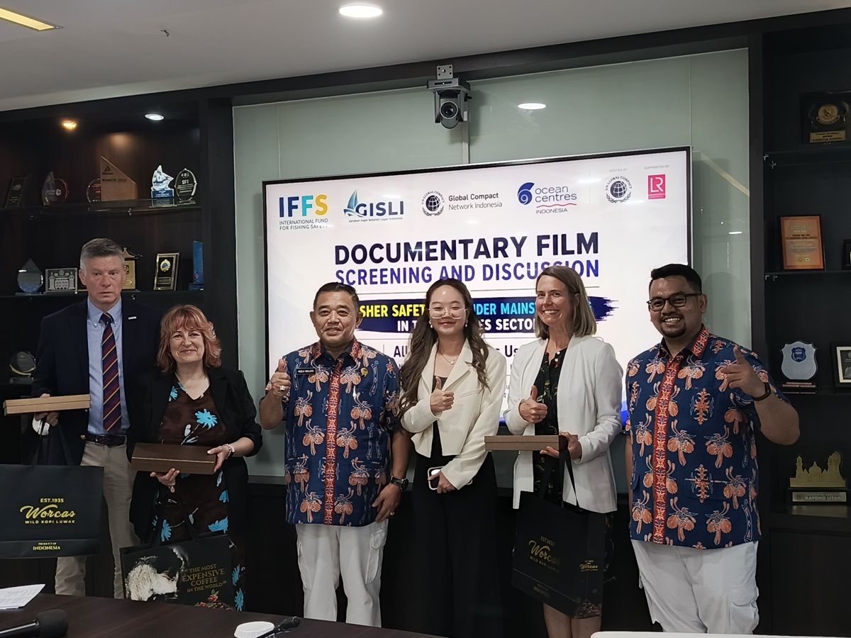 Angkat Isu Keselamatan Nelayan, Film Dokumenter All That Separates Us Is Distance Diputar di Indonesia