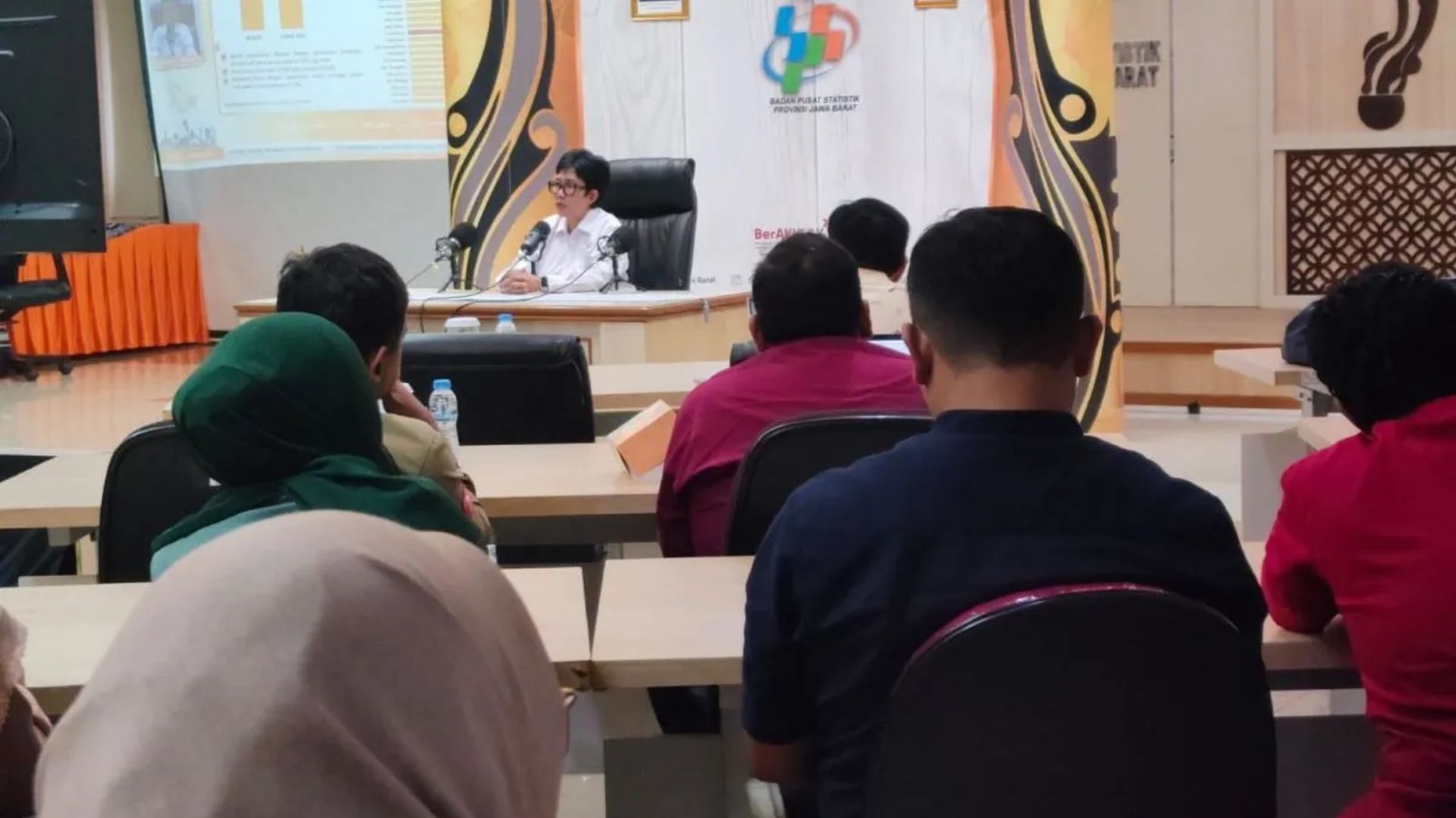 BPS Jabar: Program Makan Bergizi Gratis Dorong Pertumbuhan Ekonomi 5,79 Persen