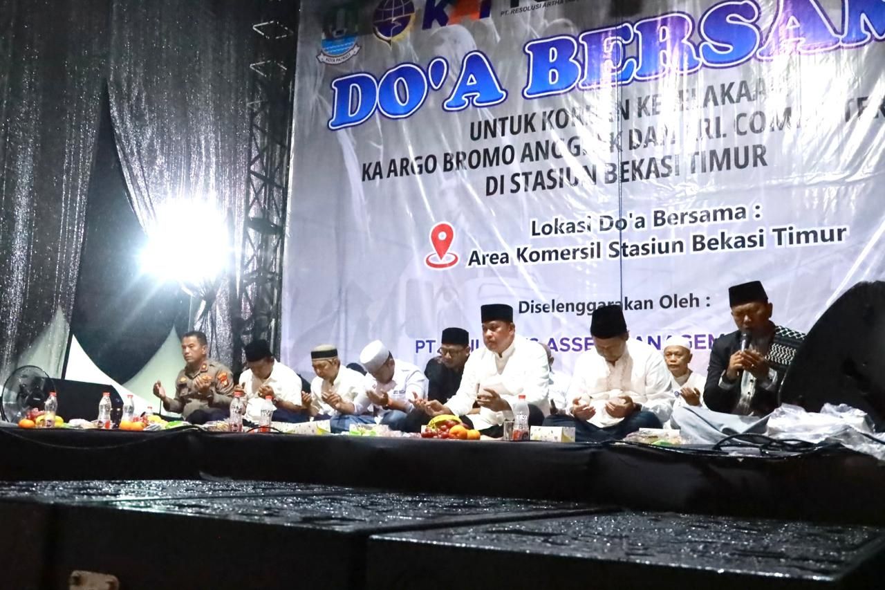 Wali Kota Bekasi Hadiri Doa Bersama Korban Kecelakaan KA di Bekasi Timur