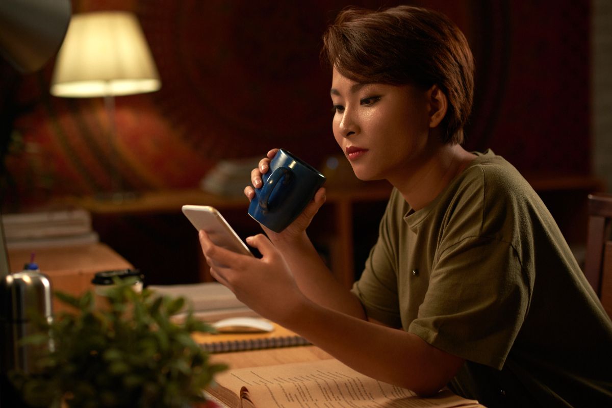 7 Aplikasi Baca Novel Gratis dan Legal, Cocok Jadi Teman Rebahan