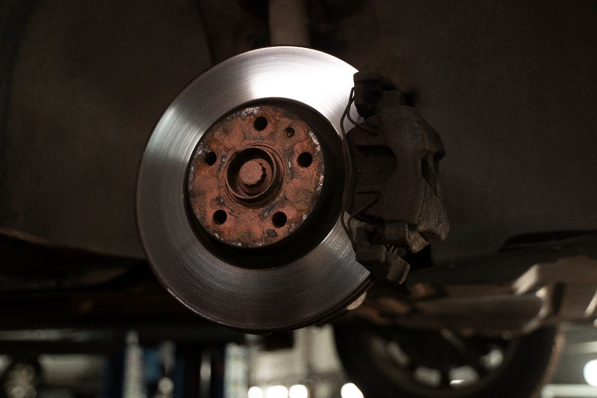 Apa Itu Engine Brake? Ini Penjelasannya