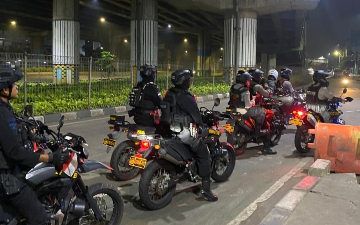 Diduga Hendak Balap Liar, Sejumlah Motor Sudah dimodif Diamankan Brimob di Jaktim