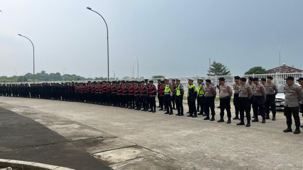240 Personel di Turunkan Jelang Laga Persita Tangerang Vs Persijap Jepara di BIS