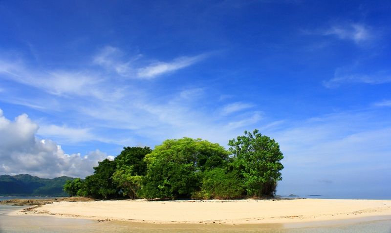 Melihat Indahnya Gili Kedis, Sepotong Surga Di Lombok Barat