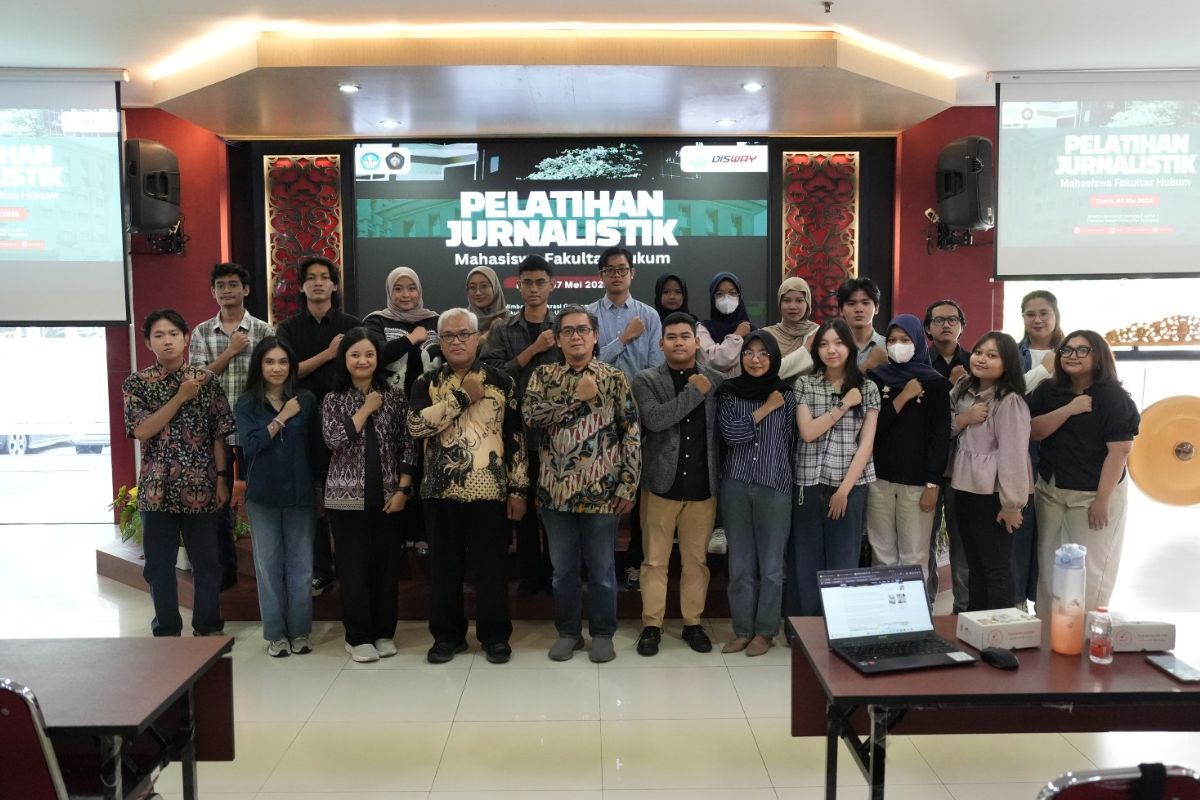 Tingkatkan Literasi Media, FH Universitas Brawijaya Adakan Pelatihan Jurnalistik dan Fotografi Bersama Disway Malang