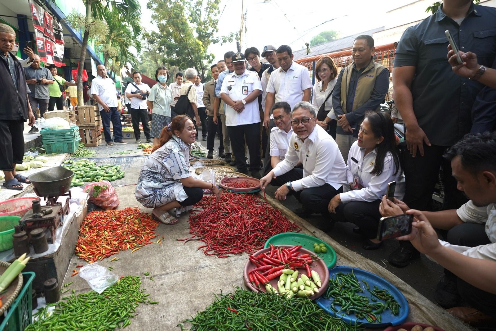 Mendag Pastikan Stabilitas Harga dan Ketersediaan Bapok Tetap Terjaga