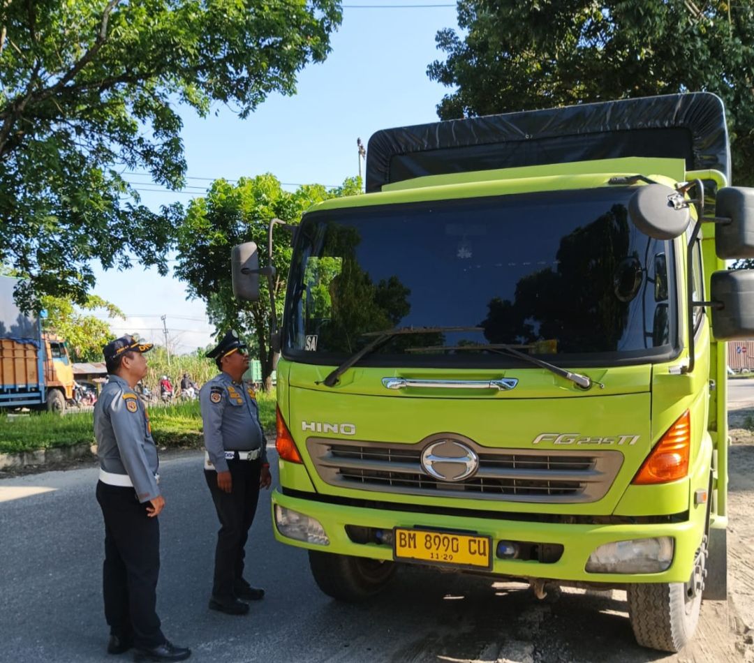 Ratusan Truk ODOL Diadang Tiap Hari, Pemko Pekanbaru Perketat Penjagaan Pintu Masuk Kota