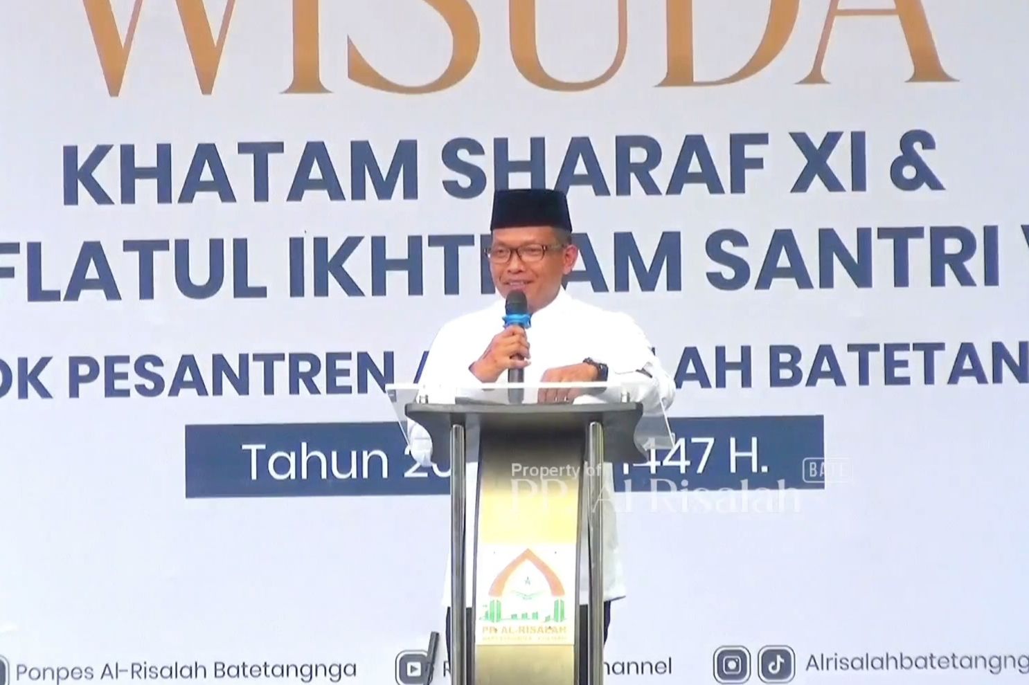 Bupati Polman Sumbangkan 10 Bulan Gaji untuk Pesantren Al-Risalah