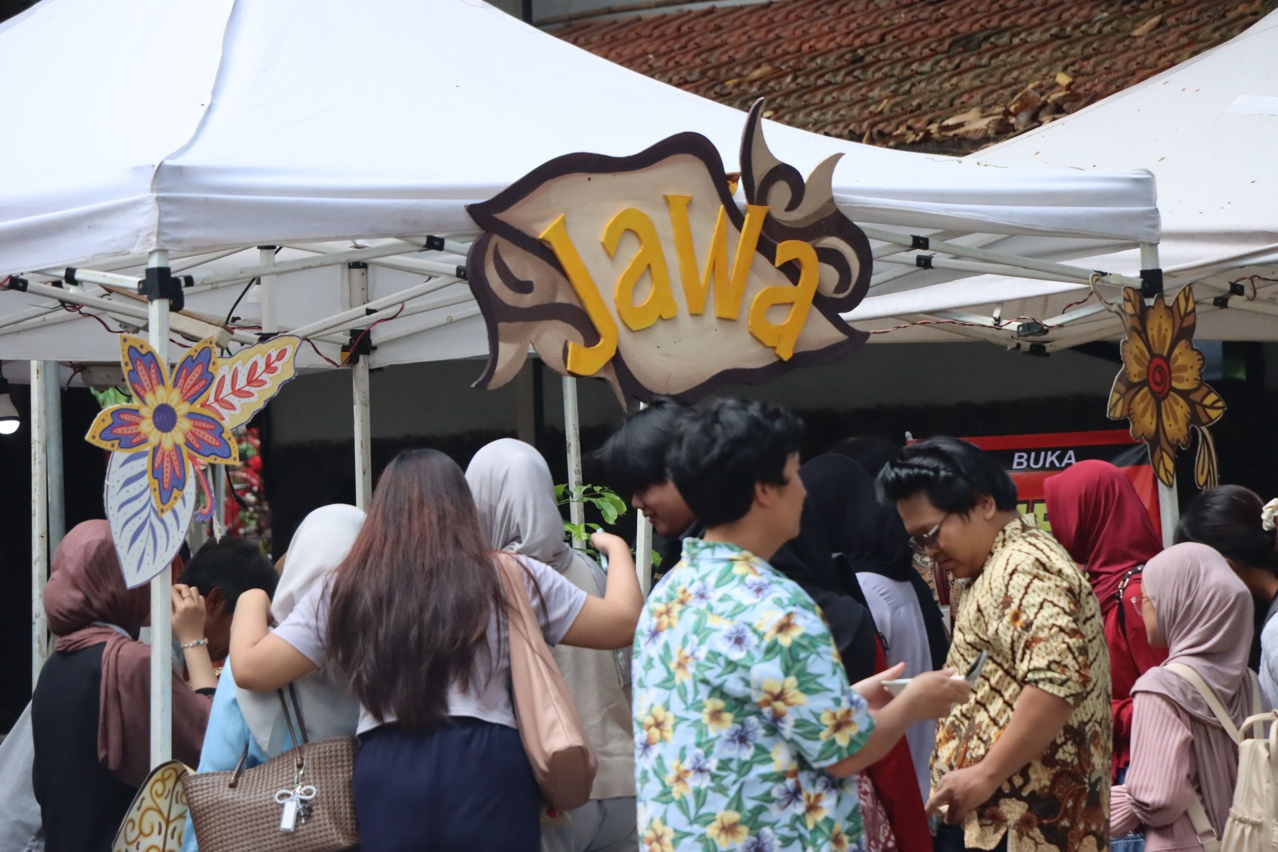 Mahasiswa UGM Kenalkan Wisata Gastronomi, Sajikan Sate Padang Hingga Papeda