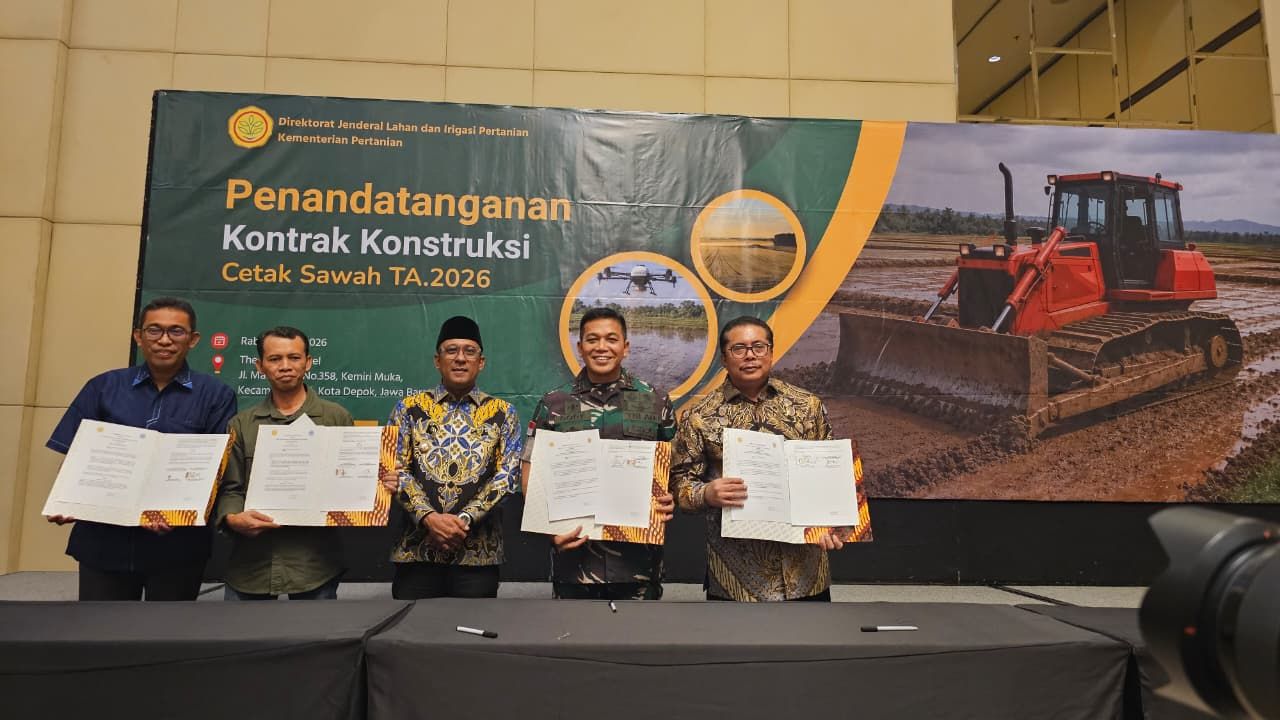 Pangdam Pattimura Teken Kontrak Cetak Sawah 1.454 Hektar di Maluku Tengah dan Seram Bagian Timur