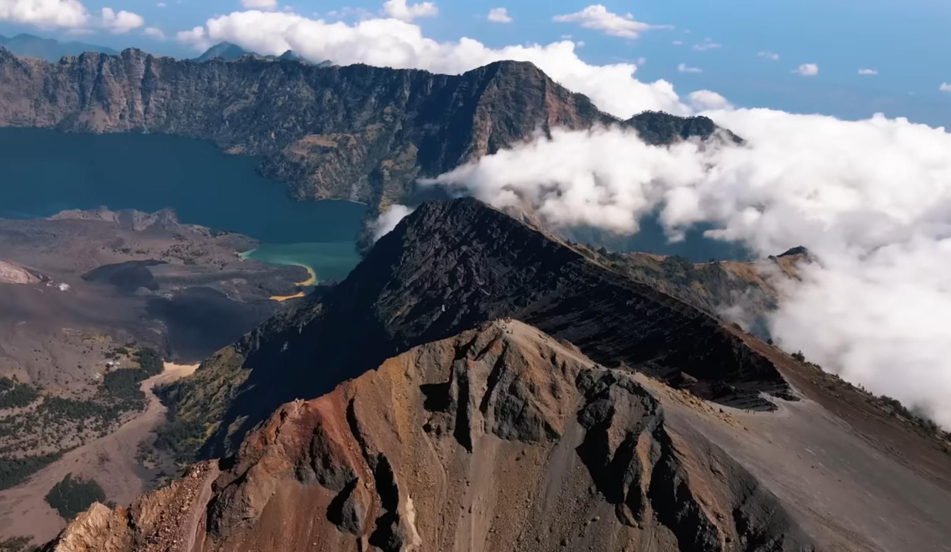 Pendakian Gunung Rinjani Jalur Sembalun Torean, Surga Tersembunyi di Lombok