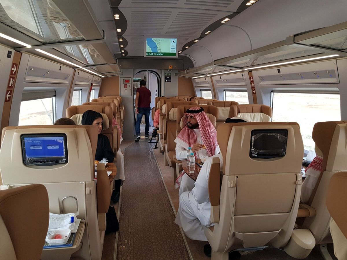 Mau Naik Kereta Cepat Haramain Rute Makkah-Madinah? Simak Aturan Bagasi dan Durasi Perjalanannya