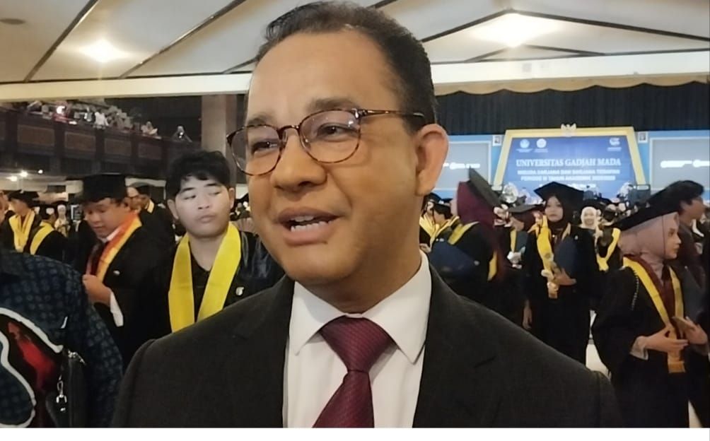 Anies ke Wisudawan UGM: Ekonomi Sedang Melambat, Siapkan Mental Kuat