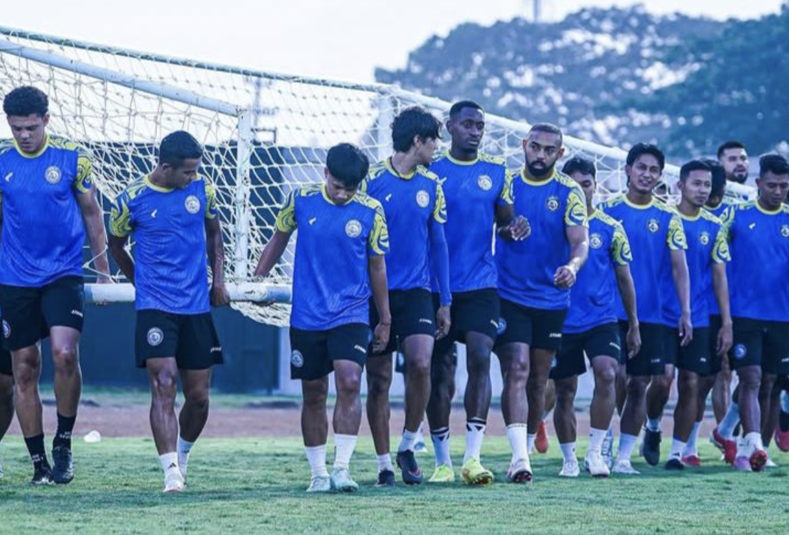 Arema FC Tetap Gas Penuh Hadapi PSIM Yogyakarta Meski Laga Sudah Tak Menentukan