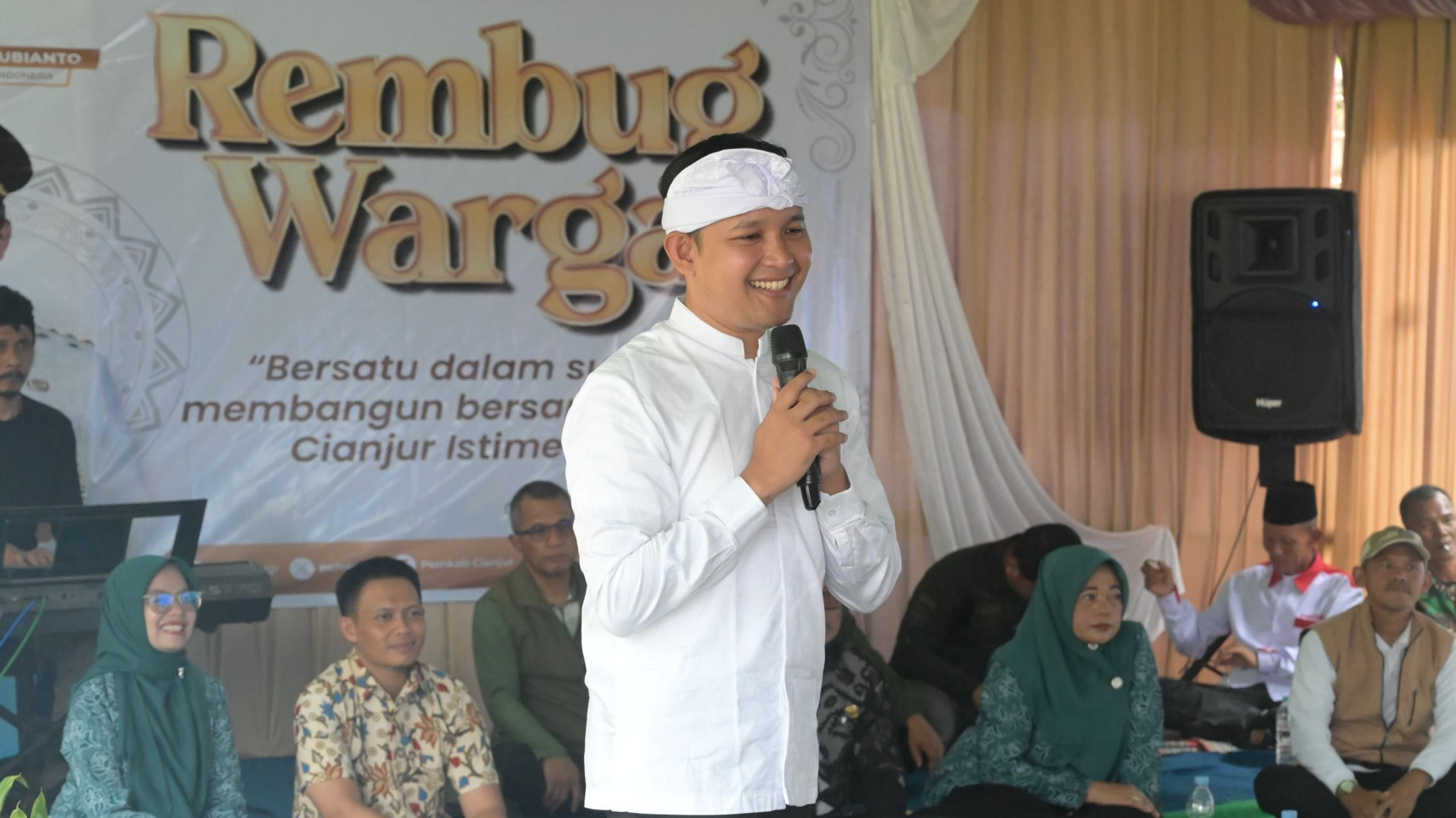Bupati Cianjur Tinjau Rembug Warga di Sukamulya, Berbagai Layanan Publik Disediakan