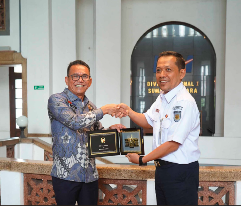PT KAI Dukung Penertiban Kawasan Rel dalam Pembenahan Belawan
