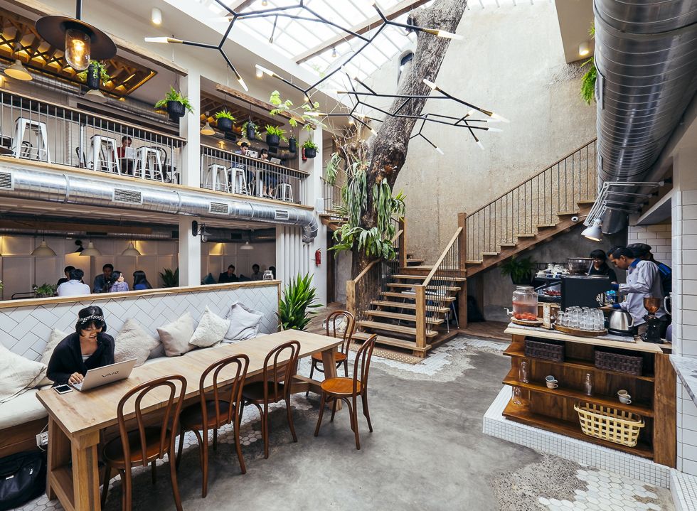 Rekomendasi 5 Kafe 24 Jam di Jakarta Buat Nongkrong Seru Sampai Pagi yang Wajib Banget Kamu Coba!