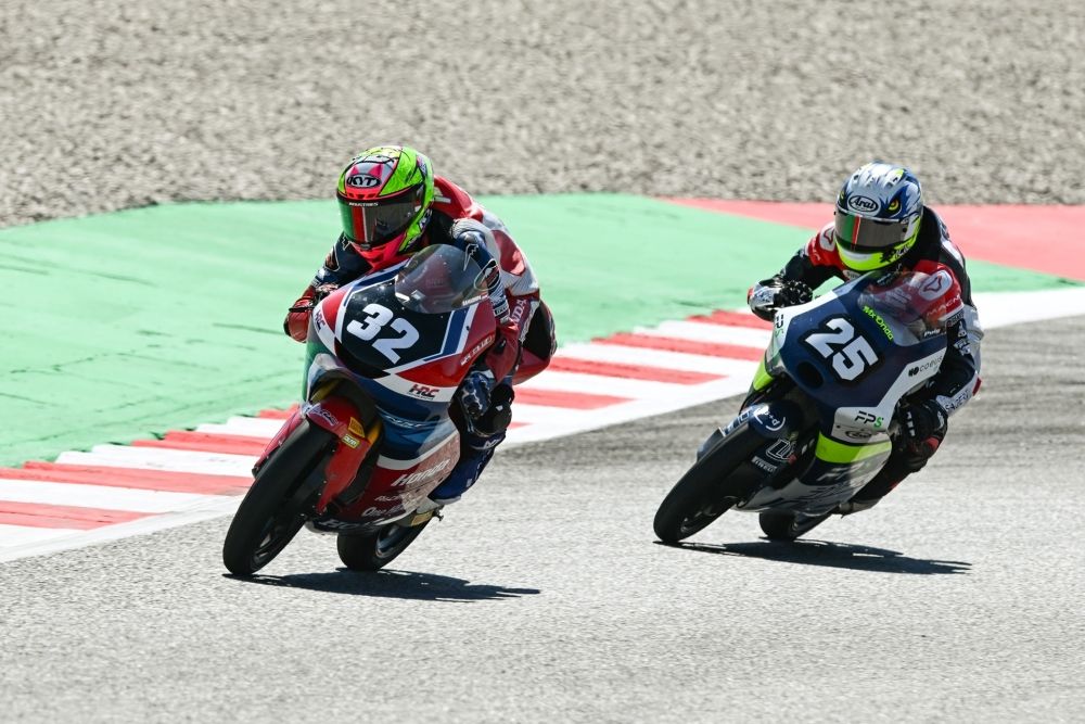 Debut Gila Ramadhipa di Moto3 Junior, Langsung Podium