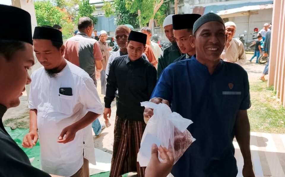 LazisMu Pidie Salurkan 650 Paket Kurban untuk Masyarakat
