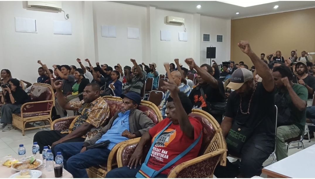 Tim Film Pesta Babi Minta Publik Tidak Hakimi Mama Yasinta Moiwend