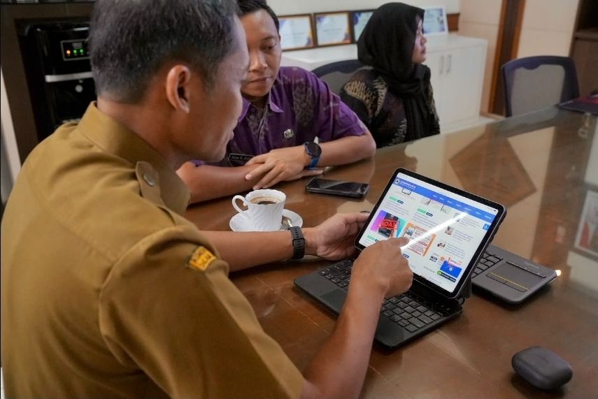 Masyarakat Jateng Kehadiran Laman Resmi Baca Informasi Baru, Kini Masyarakat Tidak Sulit Menyaring Informasi dengan Berita Hoax