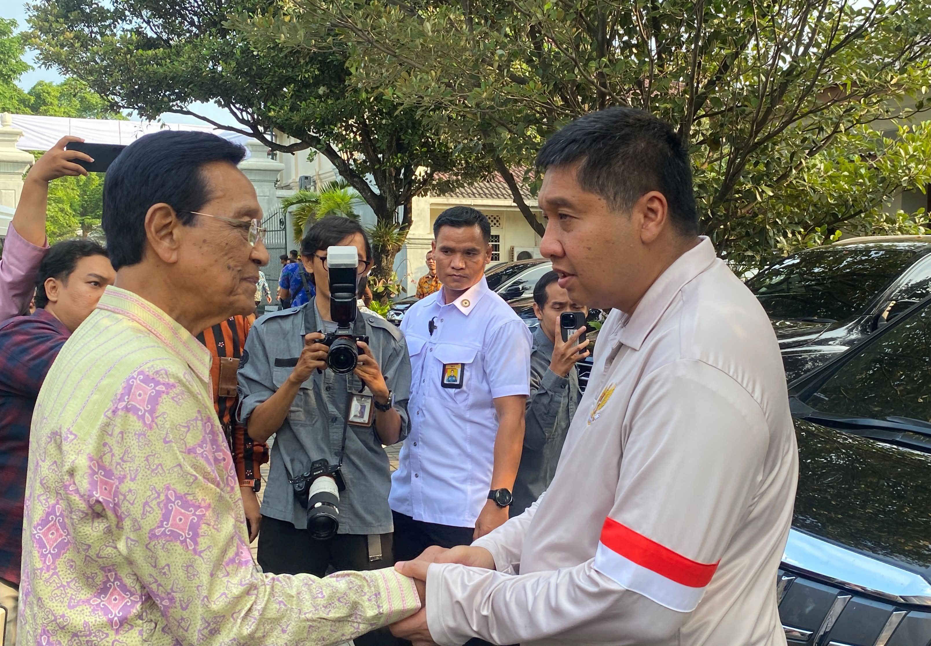 Maruarar Sirait Kagum Bedah Rumah di Jogja Tertinggi Nasional, Sultan HB X : Mayoritas Pemohon Anak Muda
