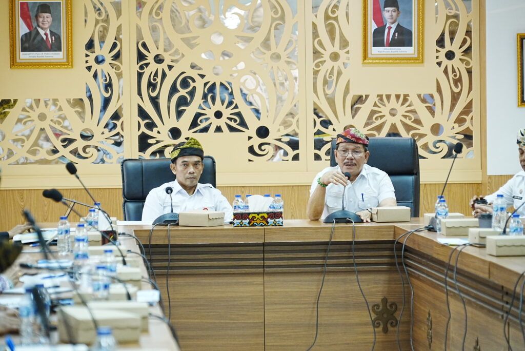 Wagub Ingkong Minta OPD Perkuat Sinergi dan Efisiensi Pembangunan Daerah