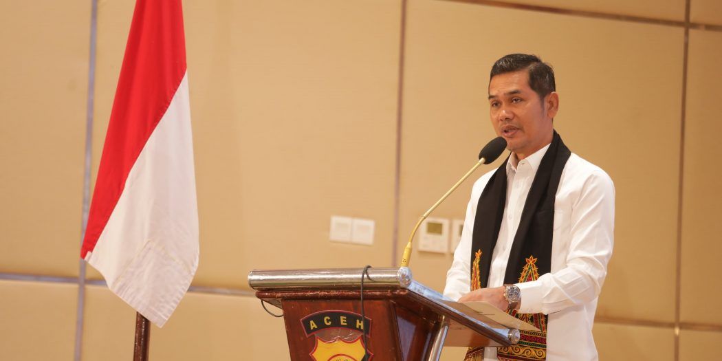Sekda Aceh Apresiasi Peluncuran Buku Polda Aceh Meutuah Karya Nurlis Effendi