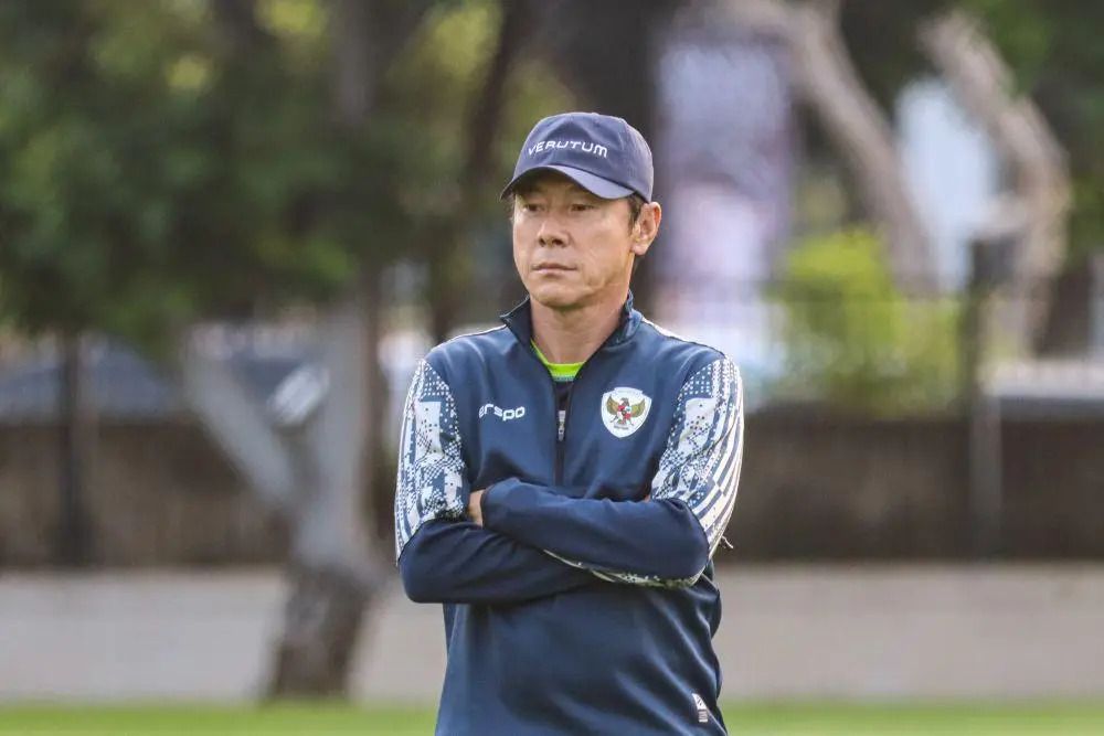 Resmi Berlabuh ke Persija Jakarta, Shin Tae-yong Siap Bawa Gaya Kepelatihan Tegas Namun Tetap Santuy