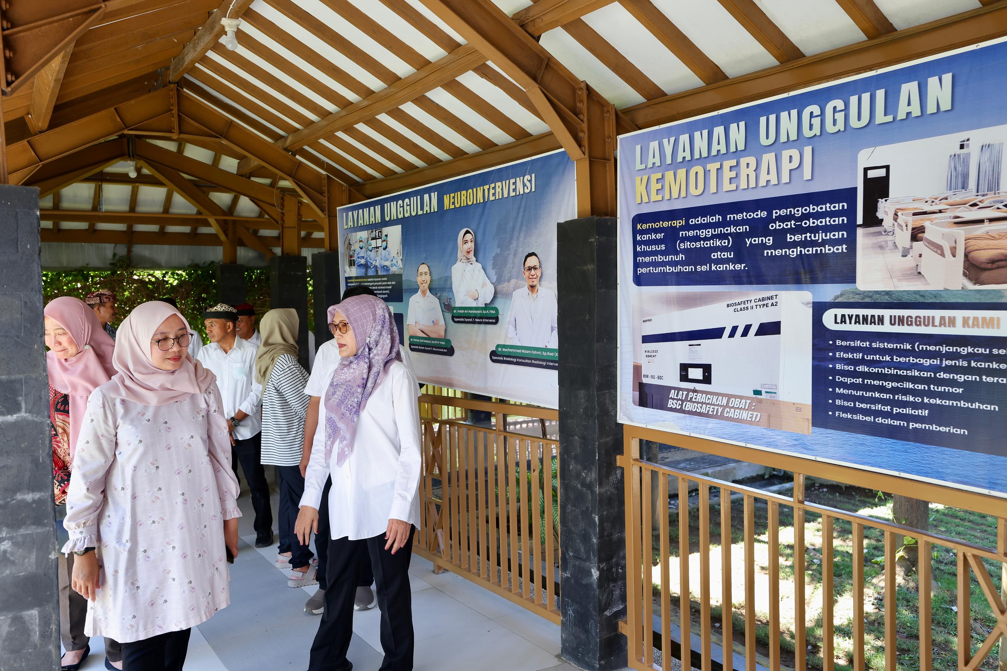 Layanan Kemoterapi, Sudah Beroperasi, Bupati Ipuk Pastikan layanan Terbaik hingga Pendampingan Psikolog