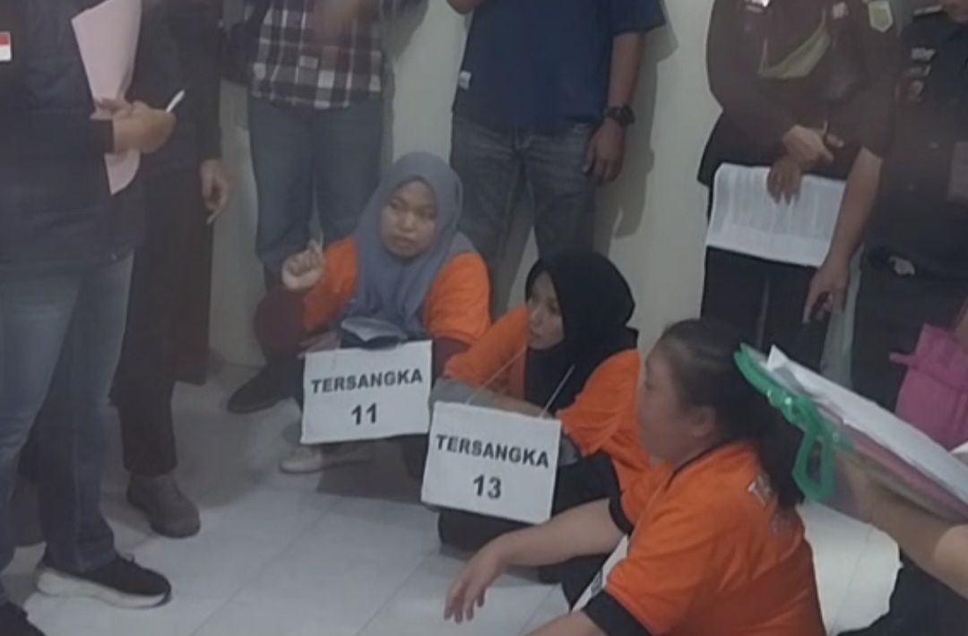 Rekonstruksi Kasus Little Aresha Berlangsung Selama 3,5 Jam : Dari 17 Jadi 23 Adegan, Terungkap Perintah Ketua Yayasan: Ikat Saja