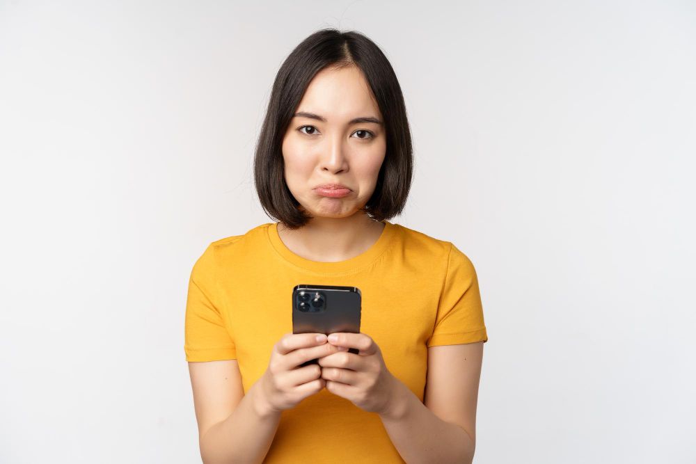 Tips Menanggapi Curhatan Teman Lewat WA Secara Suportif, Hindari Adu Nasib!