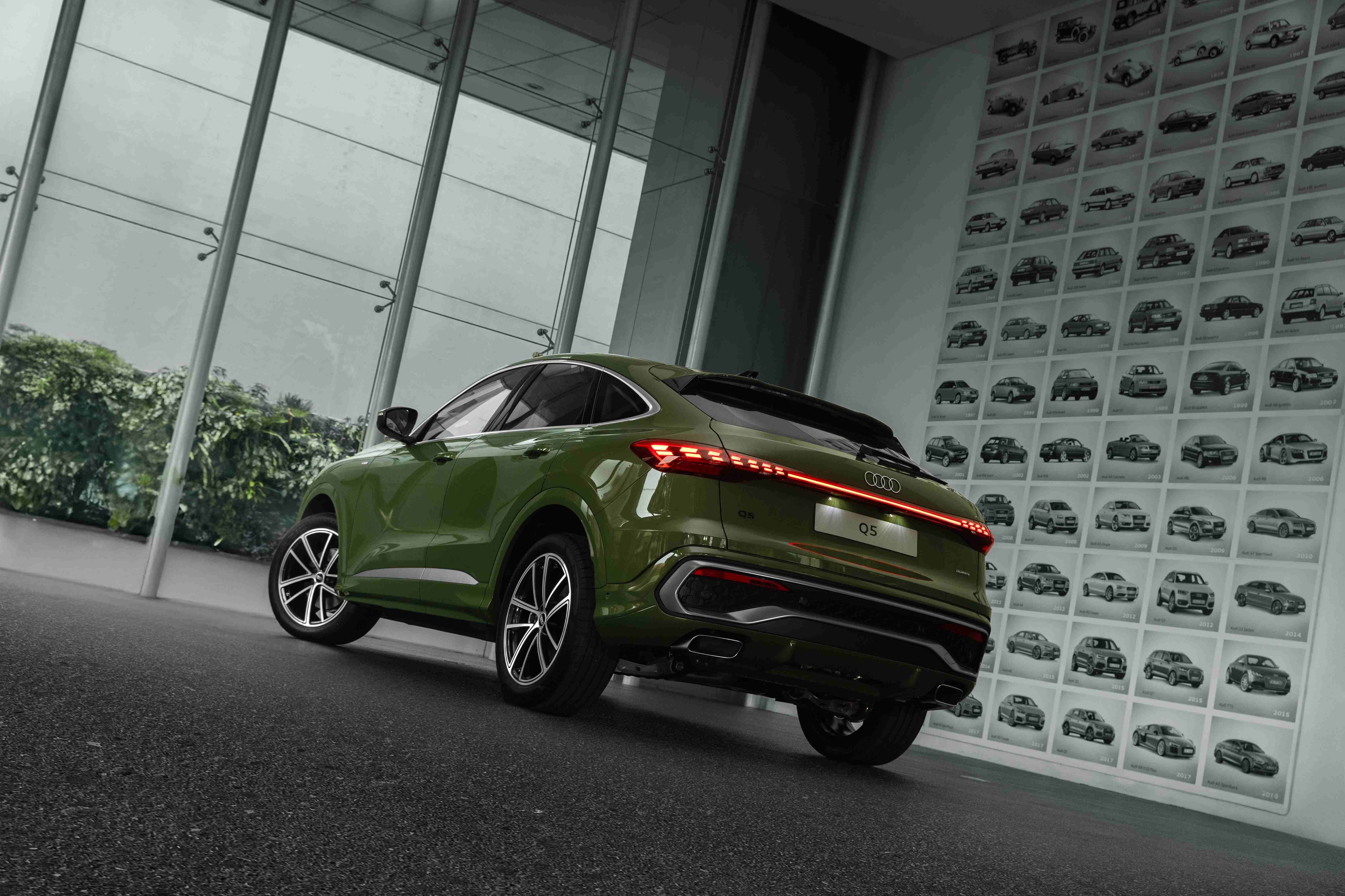 Audi Q5 Sportback Terbaru Resmi Mengaspal di Indonesia, Harga Tembus Rp1.9 M: Apa Kelebihannya?