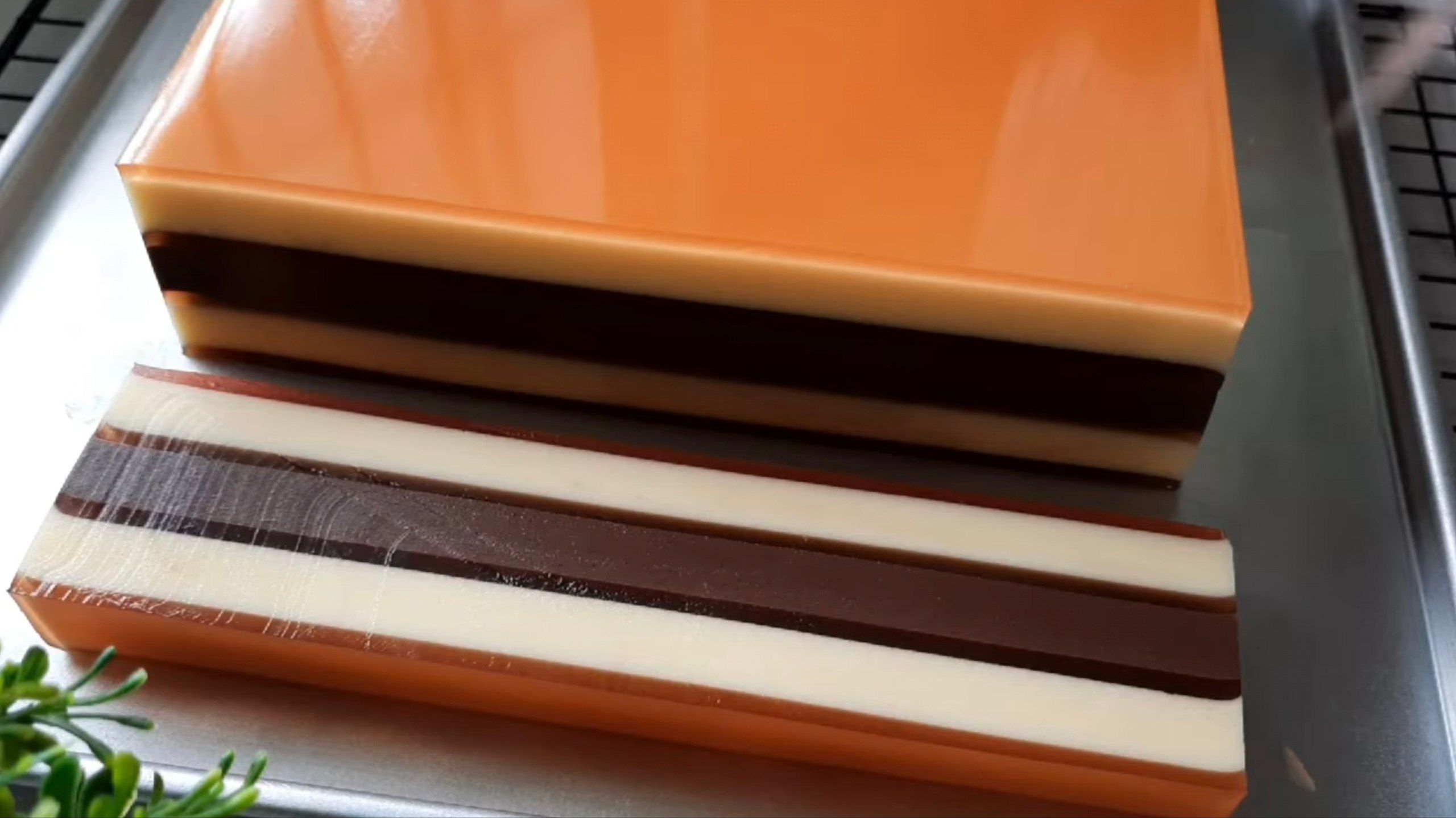 Resep Puding Lapis Surabaya yang Enak dan Manis, Anti Gagal