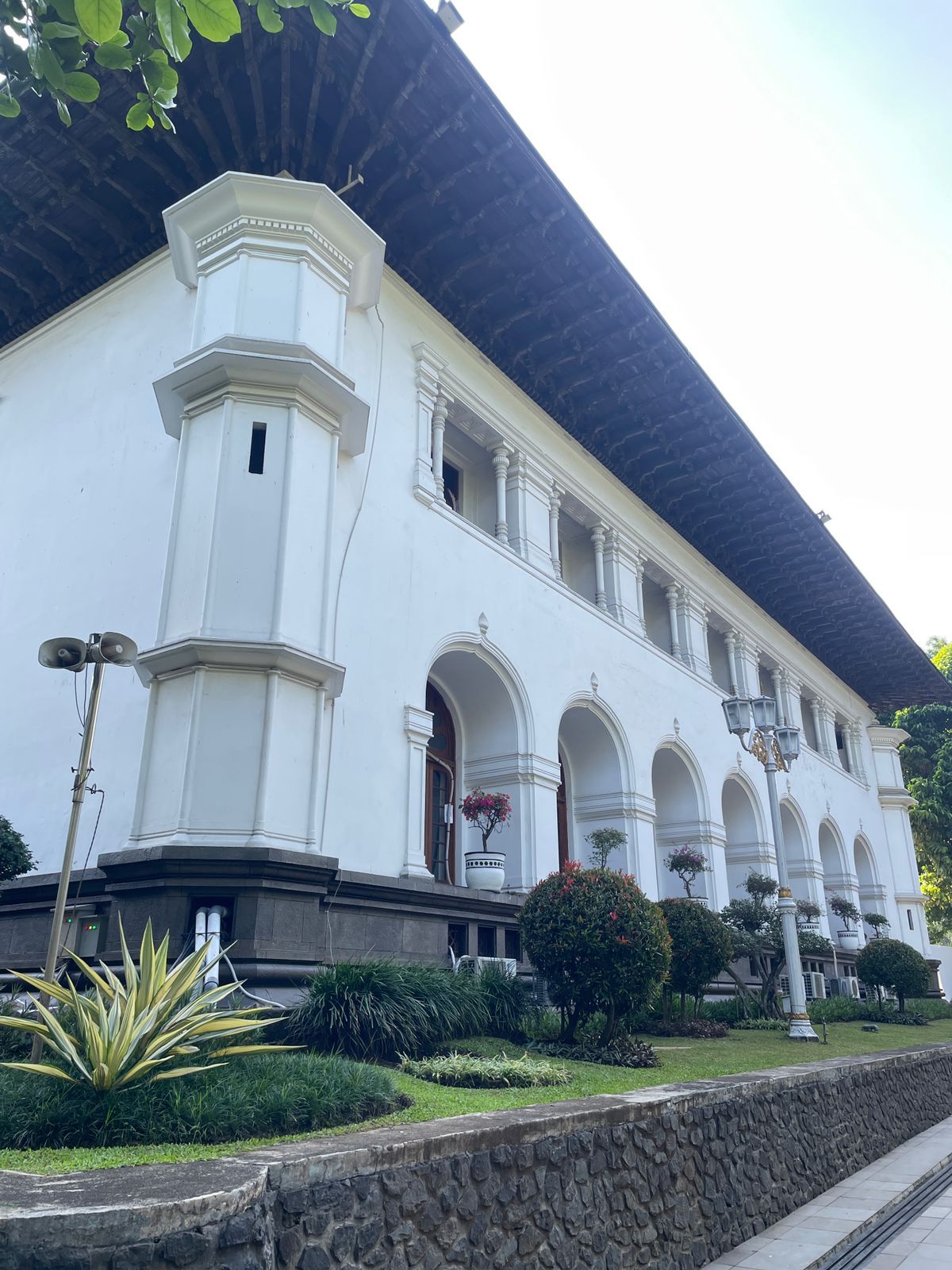 Mau Rasain Nostalgia Parahyangan? Kini Ada Wisata Eksklusif Jakarta-Bandung dengan Kereta Panoramic