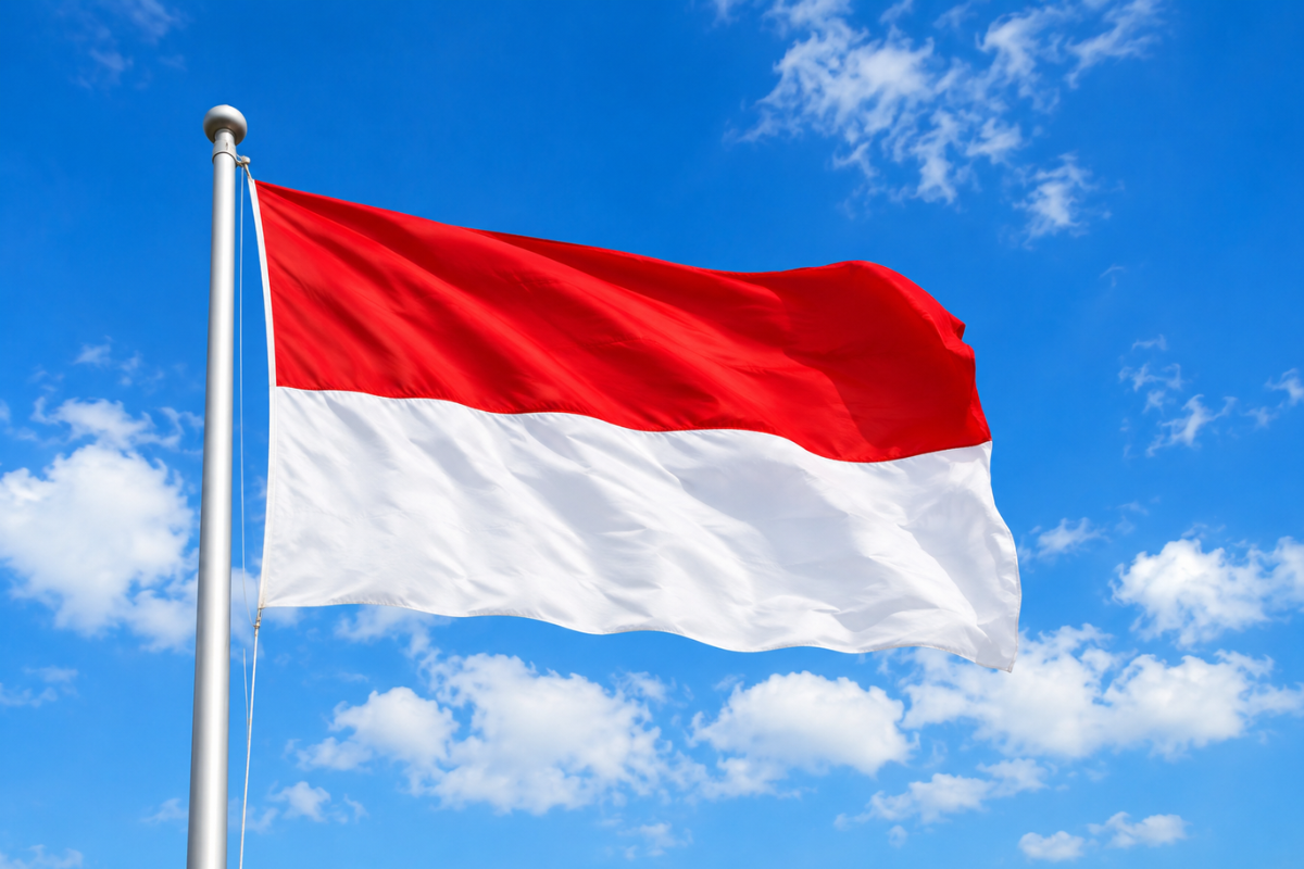 Lirik Lagu Berkibarlah Benderaku Ciptaan Ibu Sud dan Makna Mendalam di Balik Sang Merah Putih