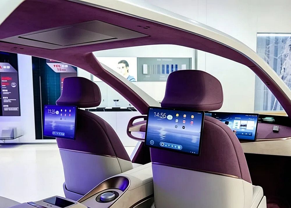 Biasa Bikin TV, TCL Ngegas Dunia Otomotif Buka Pabrik Kokpit Pintar dan Layar Bisa Dilepas